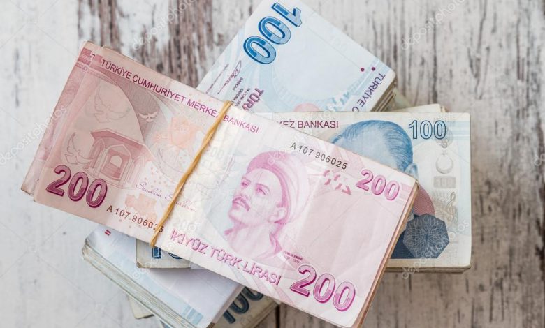 تركيا هاشتاغ / الليرة التركية تبدأ بالعودة الى رشدها امام الدولار واليورو الاثنين